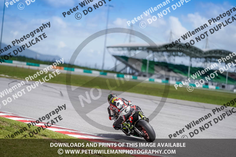 Sepang;event digital images;motorbikes;no limits;peter wileman photography;trackday;trackday digital images